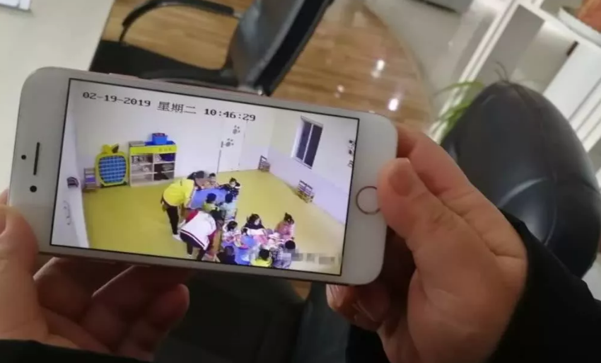 幼儿园安装的监控摄像头 怎么让家长看直播？